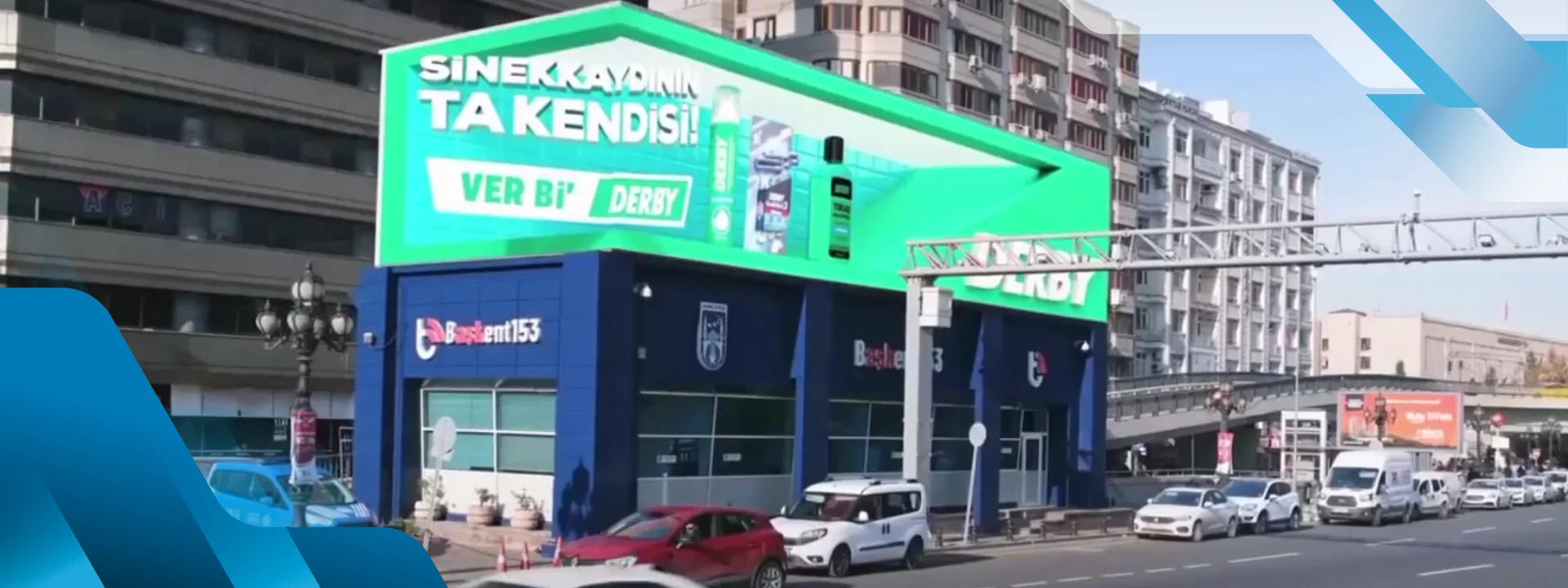 Ankara Sıhhiye — Türkiye'nin İlk 3D Efektli Köşeli LED Ekranı